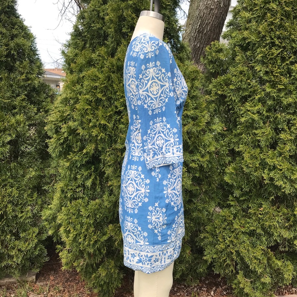 Ann Taylor Blue & White Floral Short Cotton Dress - Picture 3 of 6